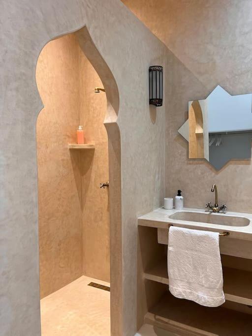 Casa Sira-Charming Home In The Heart Of The Kasbah Tanger Zewnętrze zdjęcie